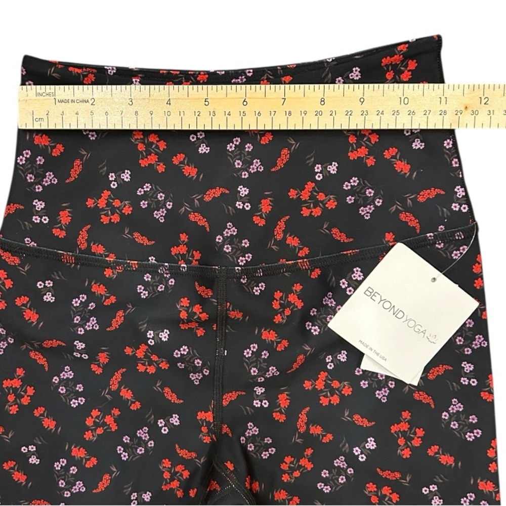 NWT Anthropologie Beyond Yoga High-Rise Midi Leggings Black Red Pull On XS - Picture 8 of 13